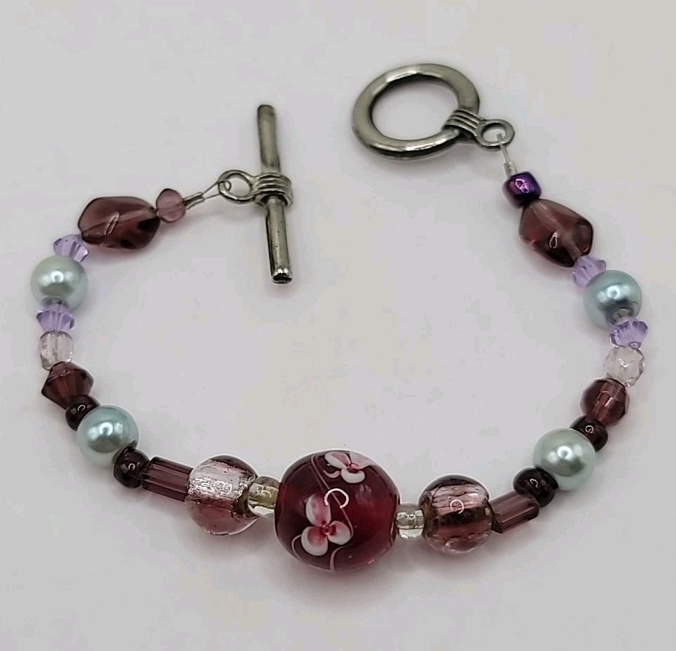 Vtg Floral Red Glass Pink Purple Beaded 6.25″ Bracelet Toggle Clasp