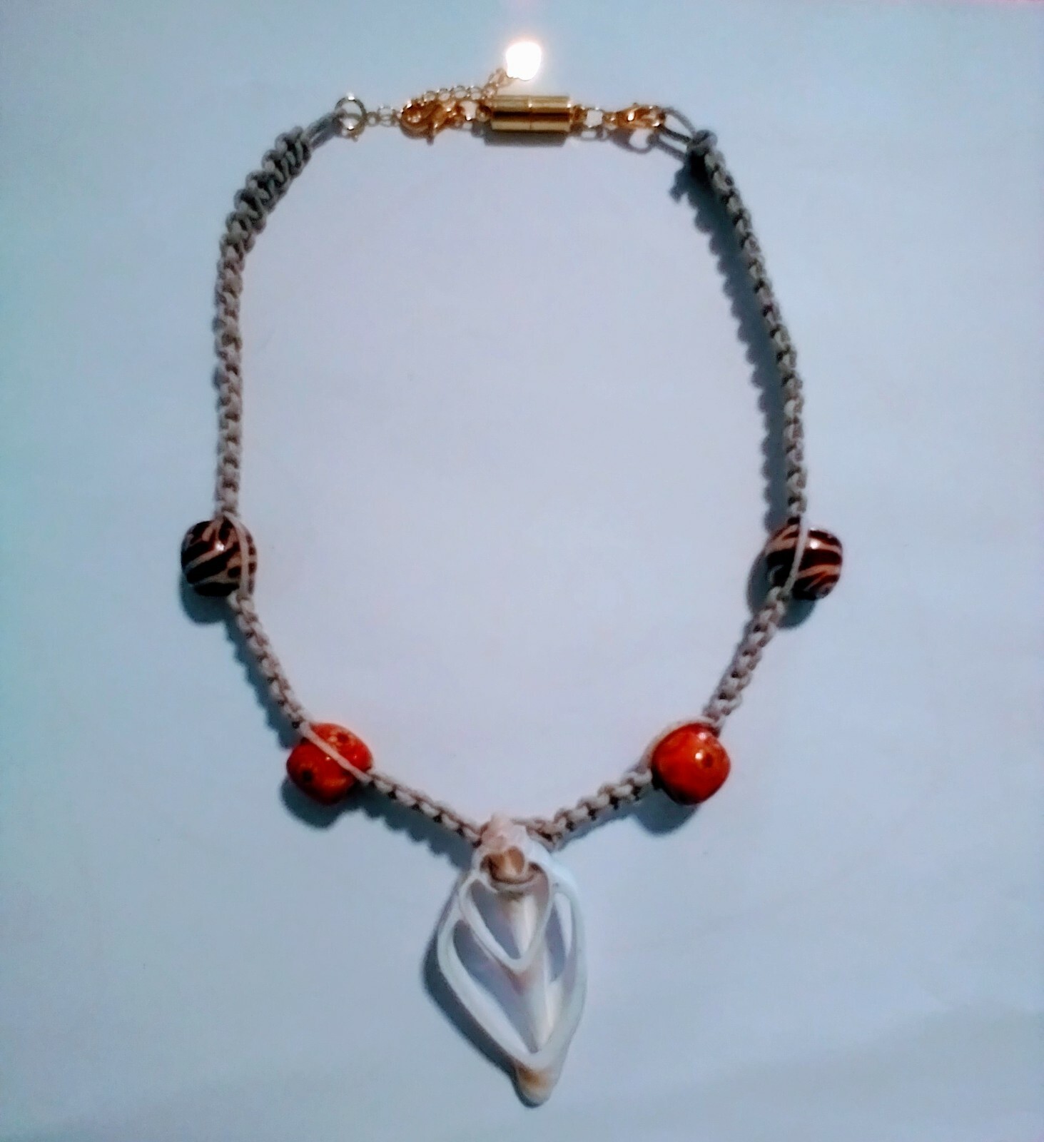 70’s surfer/boho/hippie/skater style hemp macrame choker necklace with seashell