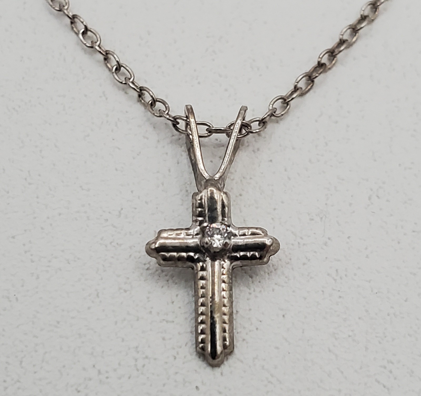 VTG 925 CZ Cross 16in Dainty Necklace 925 Sterling Silver 6.6gtw Tiny Signed JCM