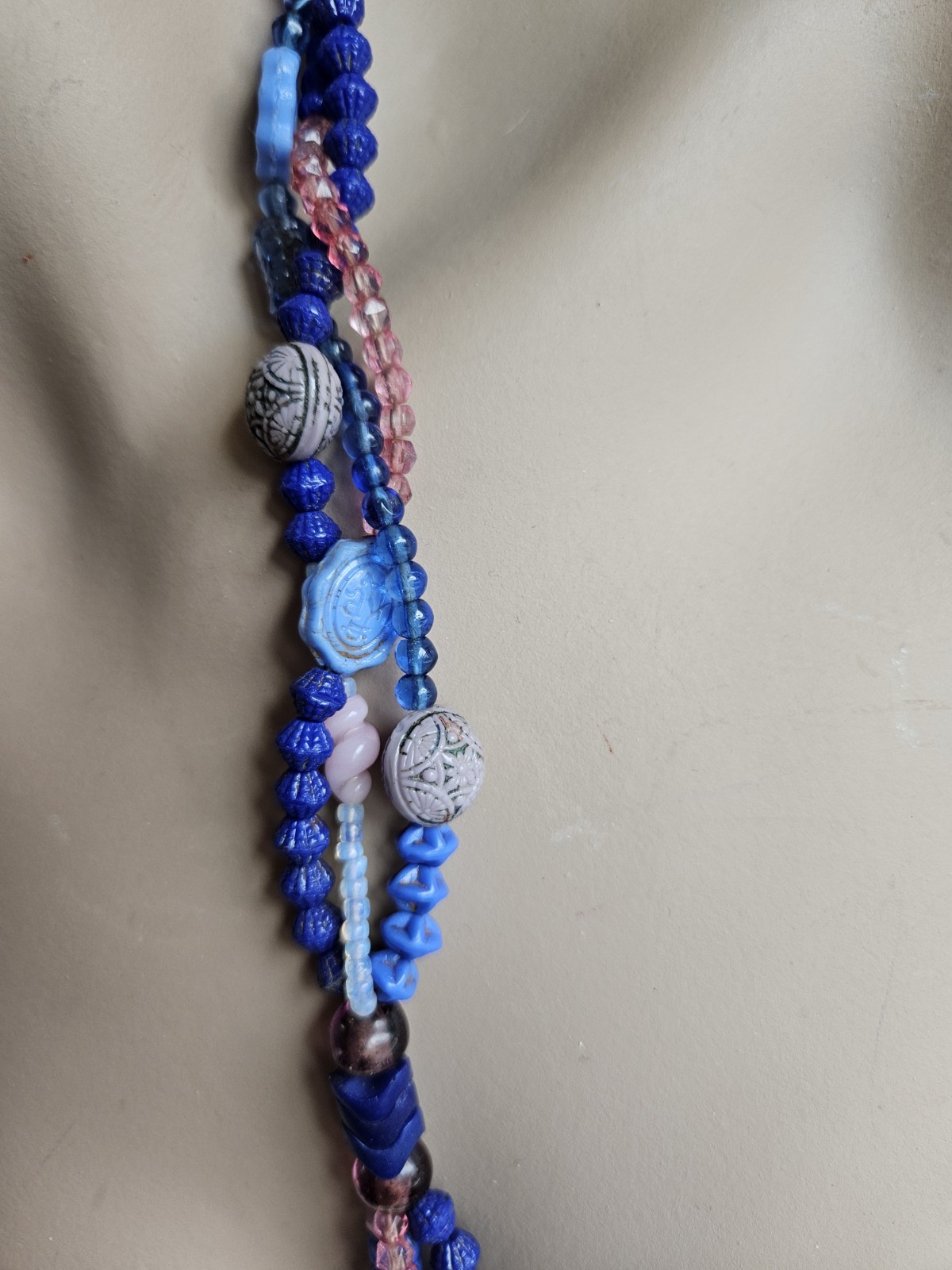 ANTIQUE NEIGER 1920s ART Deco BLUE GLASS BEAD Necklace