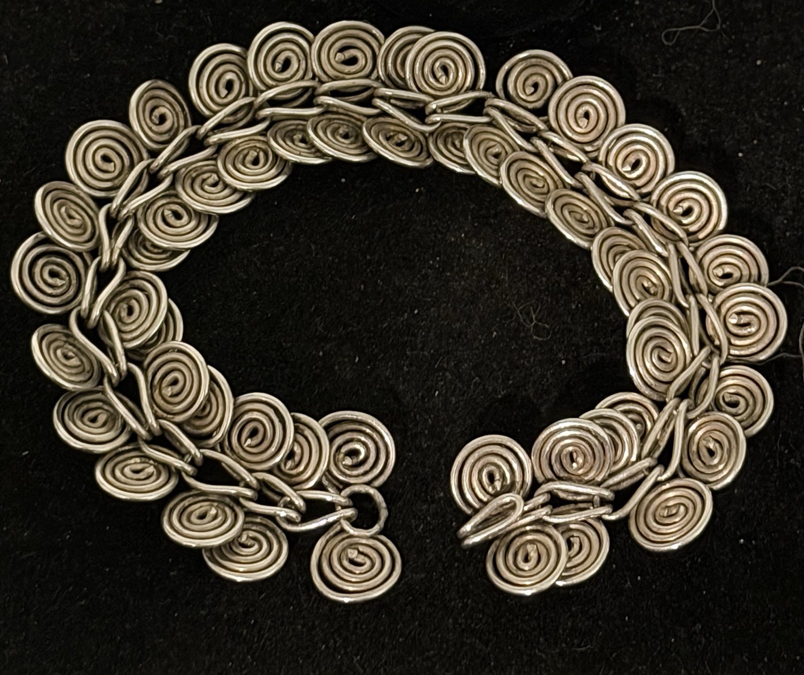Vintage 800 Silver 7.5” Coil Swirls Handmade Hook Clasp Bracelet