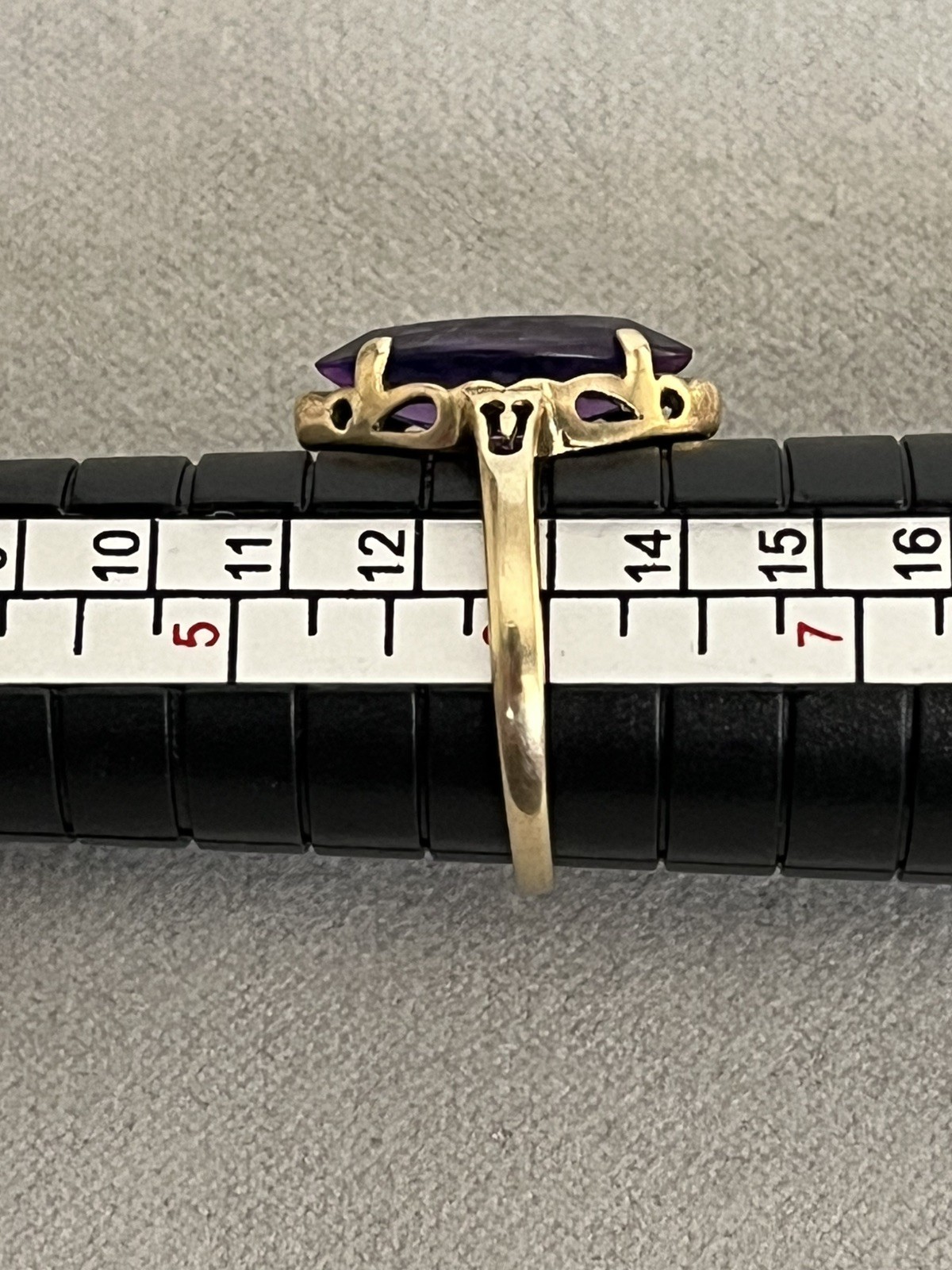 Vintage Antique Art Deco 10Kt Yellow Gold Synthetic Purple Sapphire Ring 6.0sz