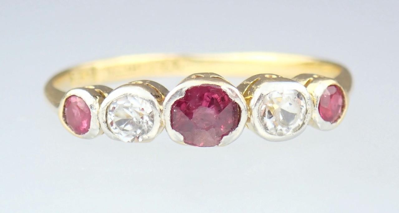 Lovely Antique Art Deco 18K Gold Platinum Ruby White Sapphire Five Stone Ring 5