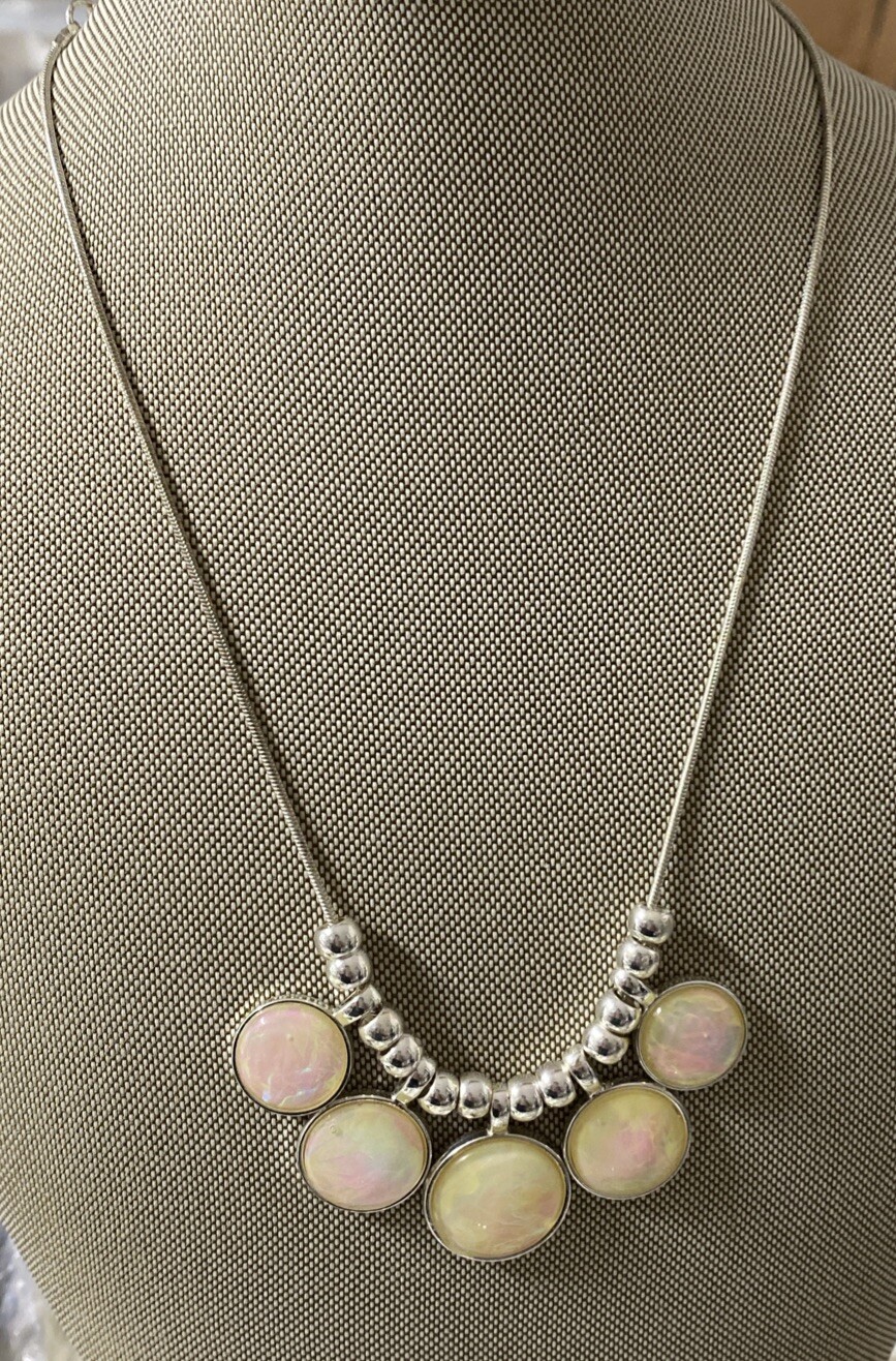 Opalescent Silvertone Bead Necklace 16” + 3” Extender