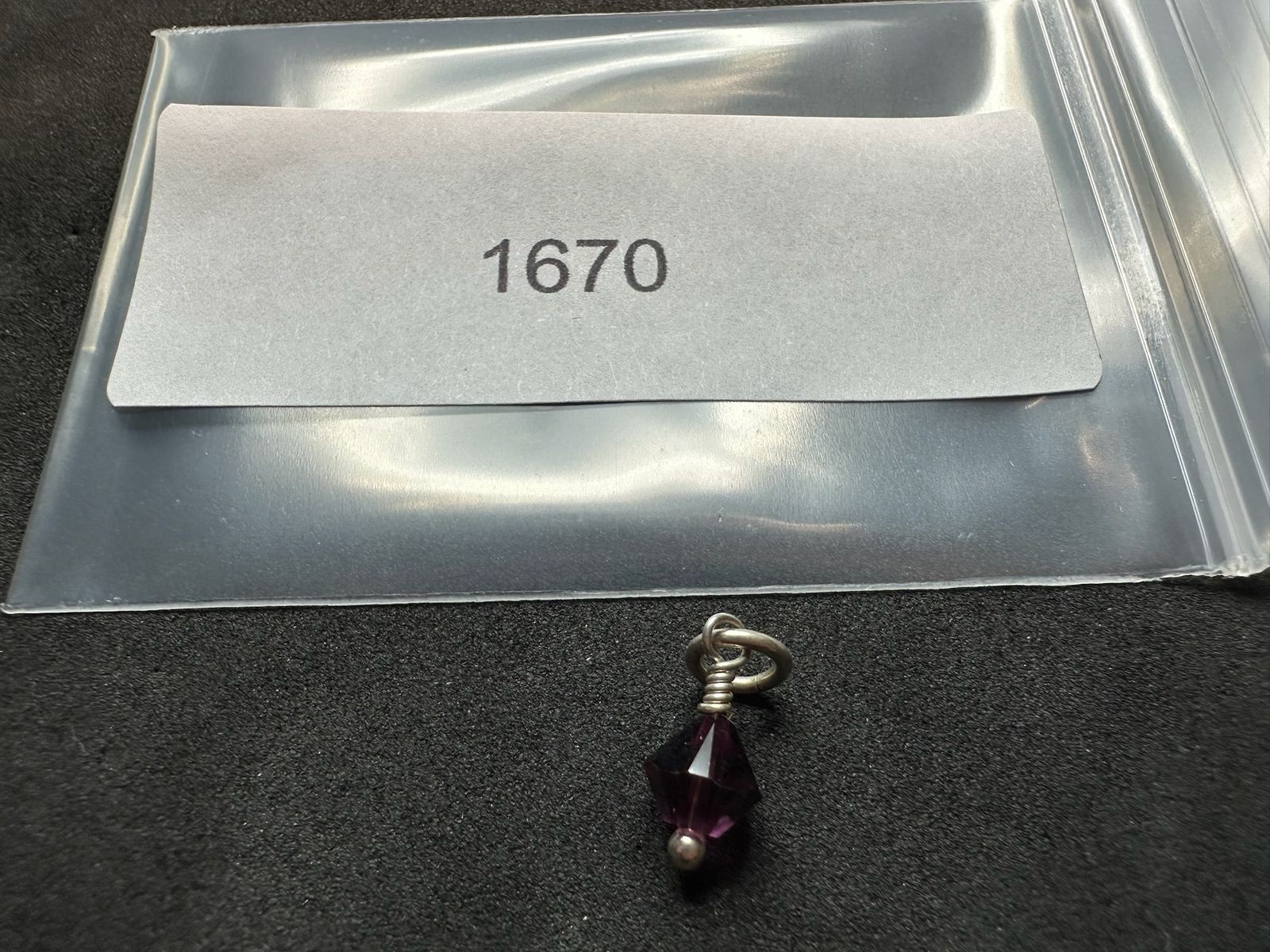 0.46g Vintage Sterling Silver 925 Purple Faceted Bead Pendant Small Charm M