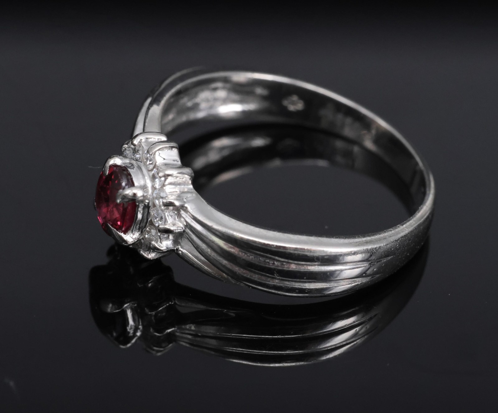 Vintage 0.35ct Intense Red Ruby & 0.09ct Diamond Platinum Ring Size 5.75