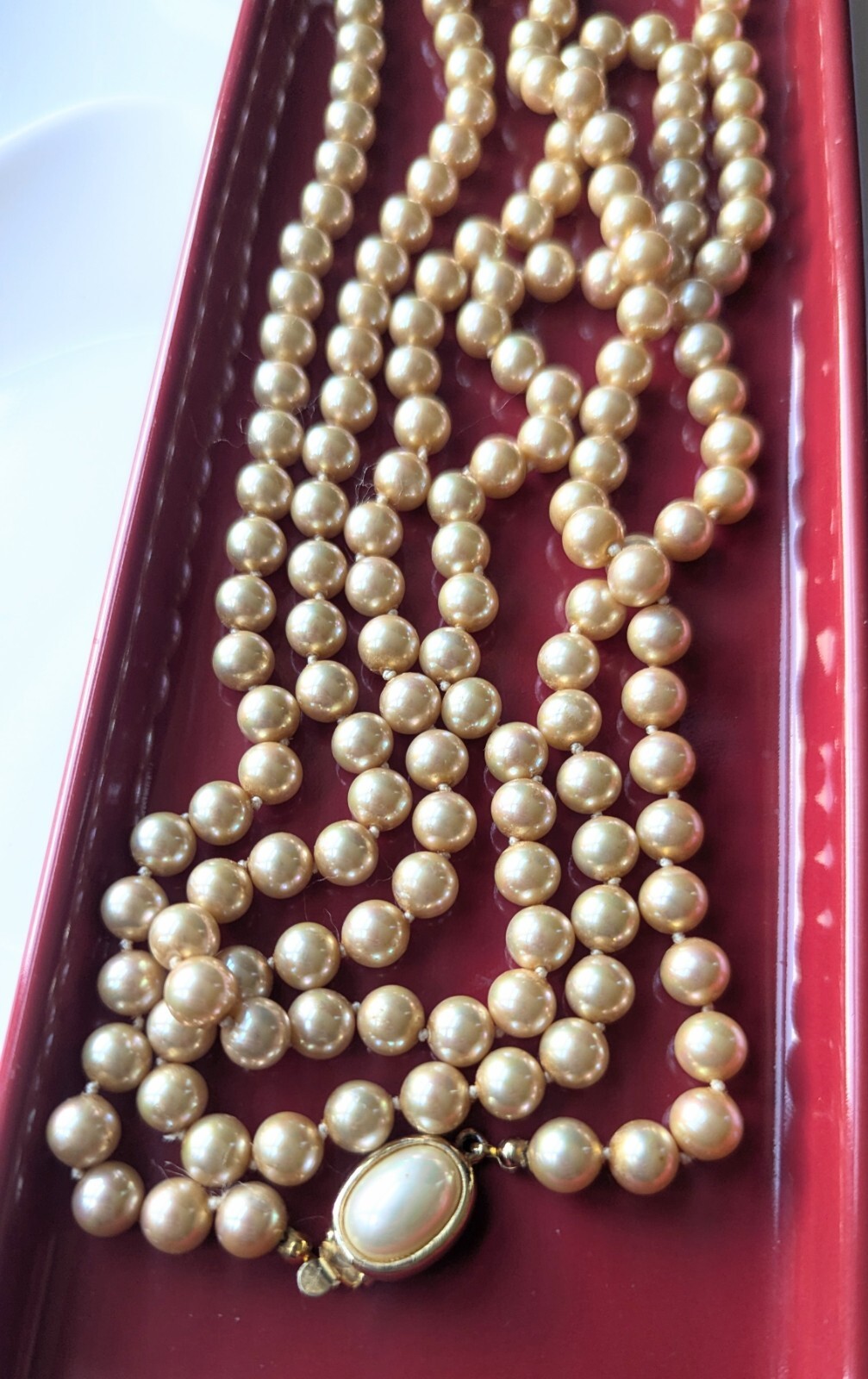 Vintage CAROLEE Faux Pearl Knotted Champagne Gold Tone 60″ Rope Length Necklace