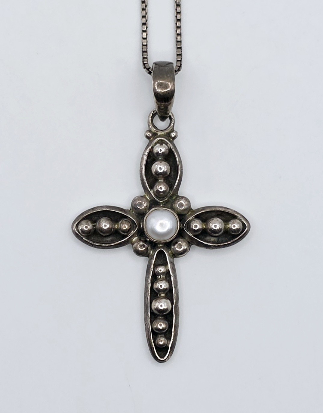 Silpada S0971 Pearl Cross Pendant Necklace 20″ Italy Sterling Silver Box Chain