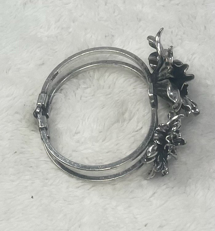 Vintage Costume Jewelry Metal Flower Bracelet Fossil