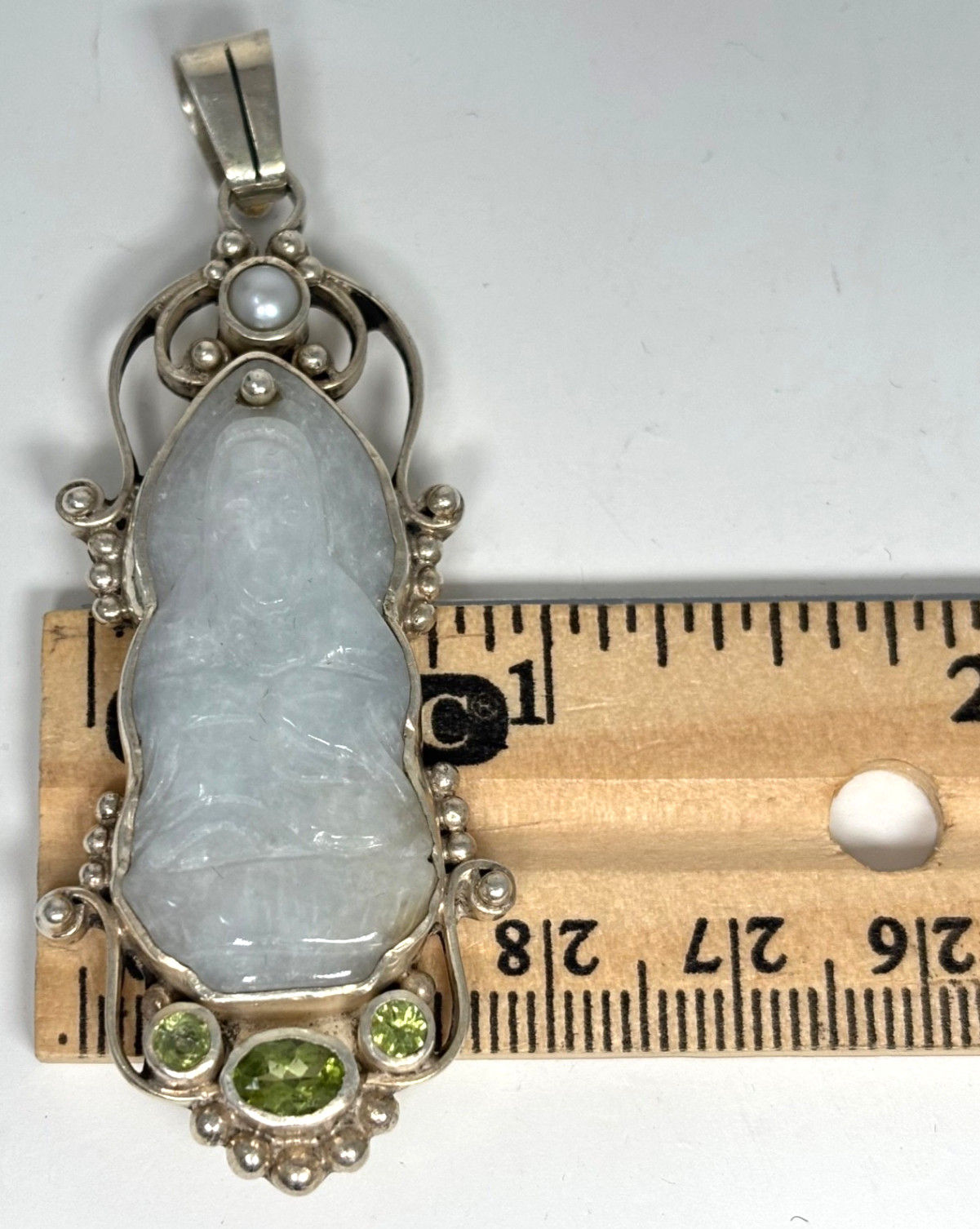 VTG Pendant 925 Silver Scroll Icy White Jadeite Hand-carved Buddha Peridot Pearl