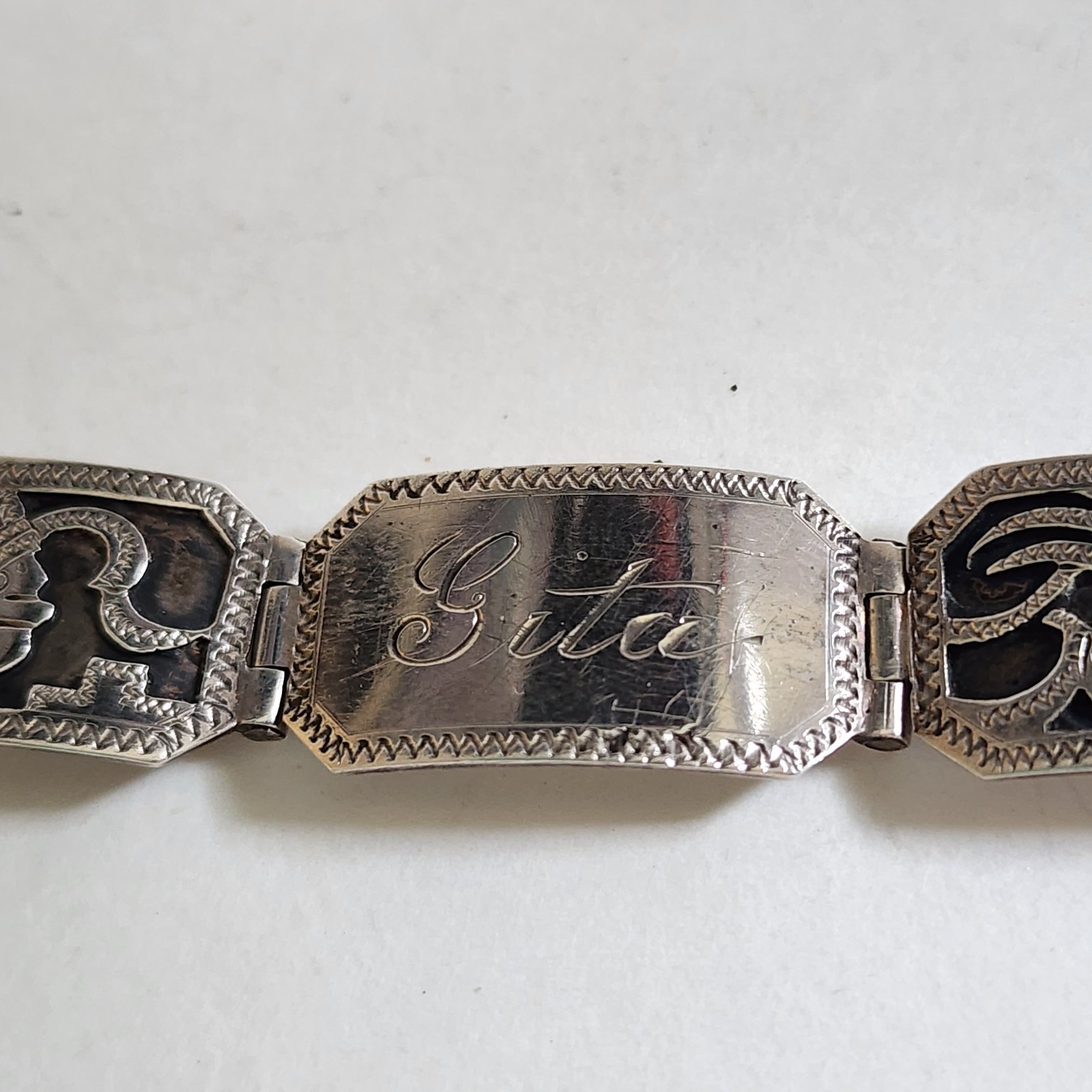 Vintage 925 Sterling Silver 7 Panel Hinged Guatemala Ethnic Mayan Bracelet 6″