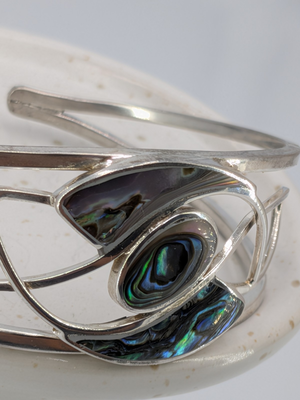 Vintage Abalone Shell Cuff Bracelet Silver Tone Openwork Swirl Small 6.5in Fit