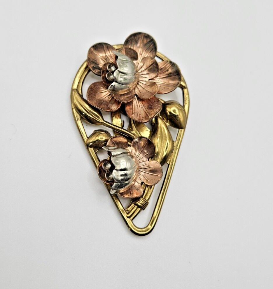 Antique New England Glass Works Fur Clip mixed metals