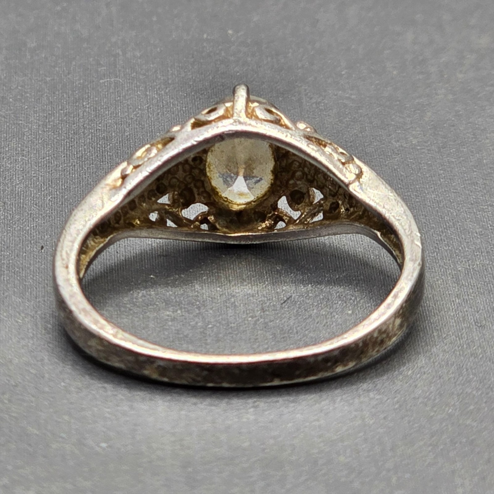 Vintage Art Deco Revival Sterling Silver Crystal Ring Size 8 Filigree Signed CW