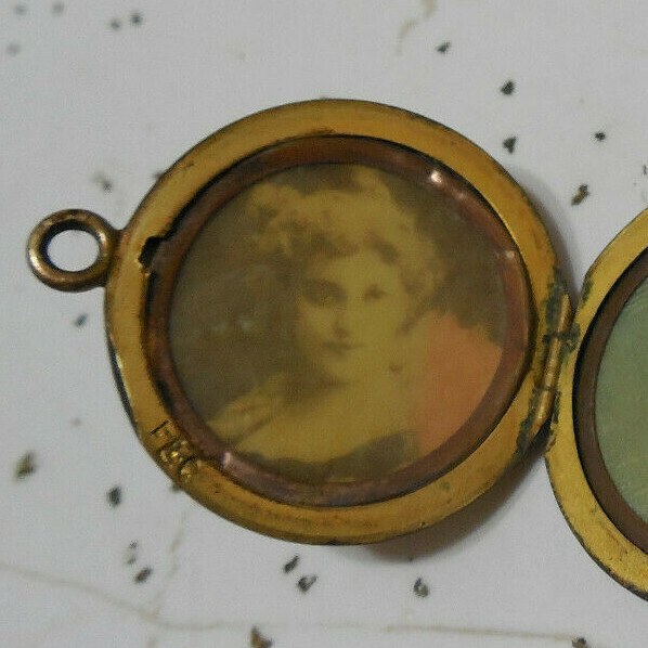 Antique Victorian Locket Rose Gold? Initials N E J Woman’s Photo Inside F & C