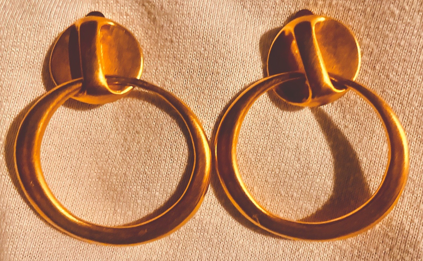 Robert Lee Morris Gold Wash Door Knocker Earrings Vintage RLM Statement Clip
