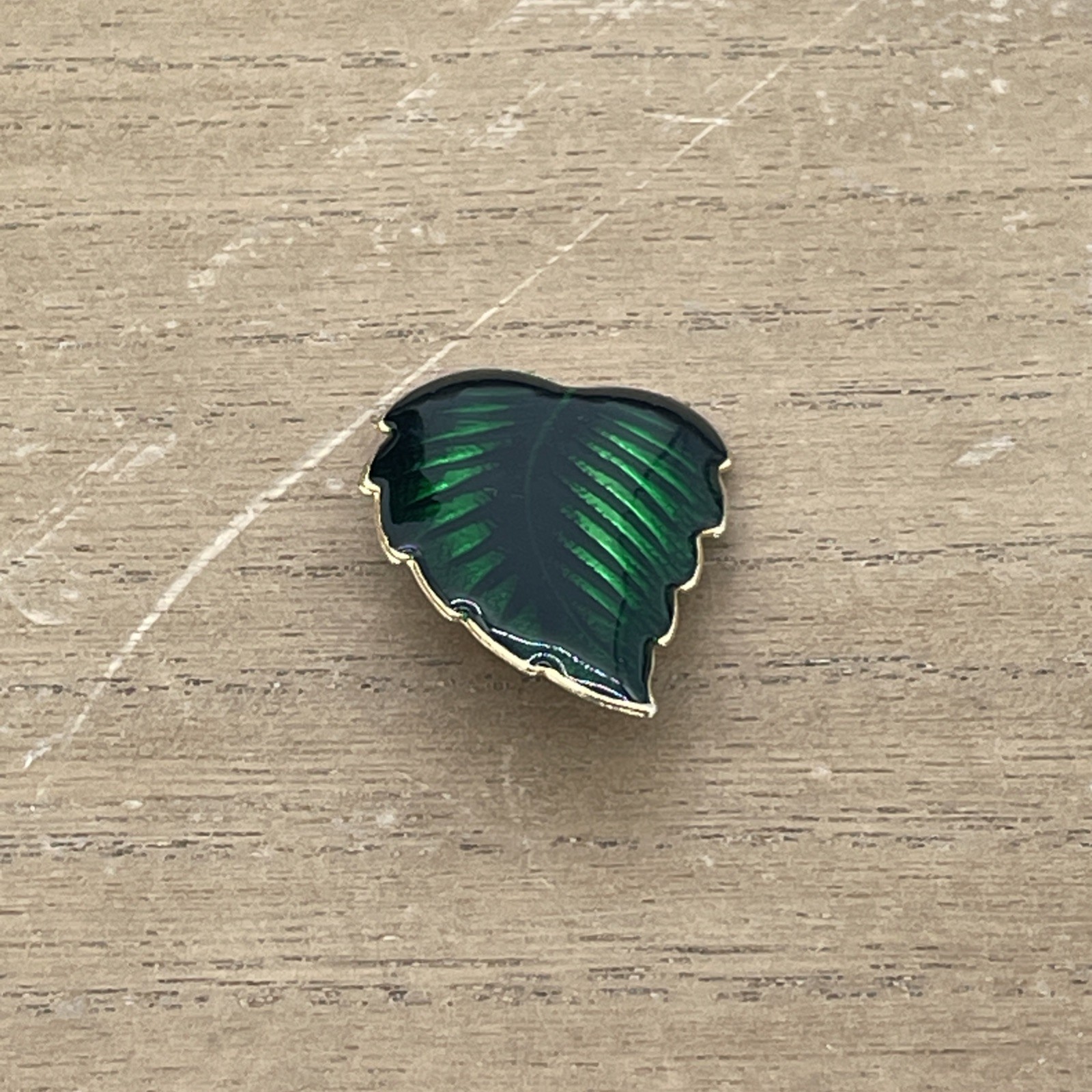 Vintage Dark Green Leaf Shaped Earrings With Clip-On Closure & Gold Colored Back