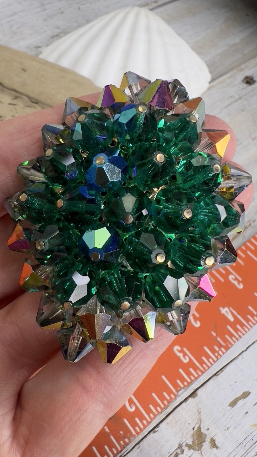 VINTAGE RAINBOW AURORA BOREALIS GLASS PIN BROOCH GREEN BLUE CLUSTER AB MCM 💚