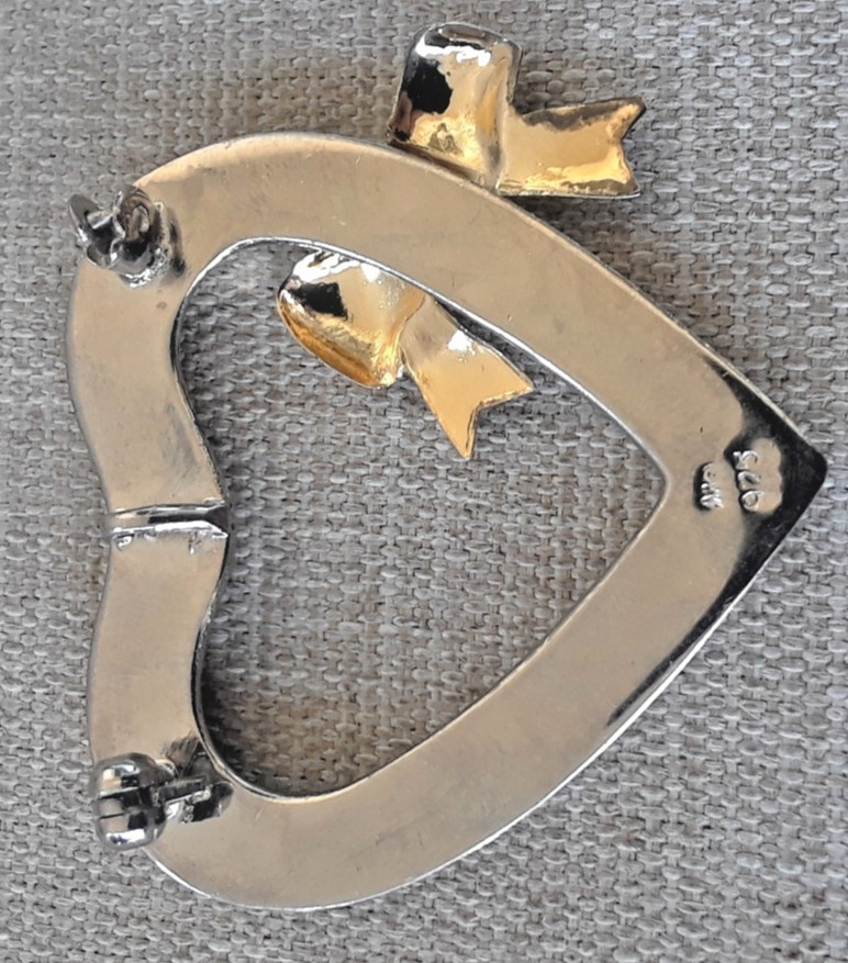 CW Vintage Sterling Silver Vermeil Ribbon Heart Pendant 7.3 Grams