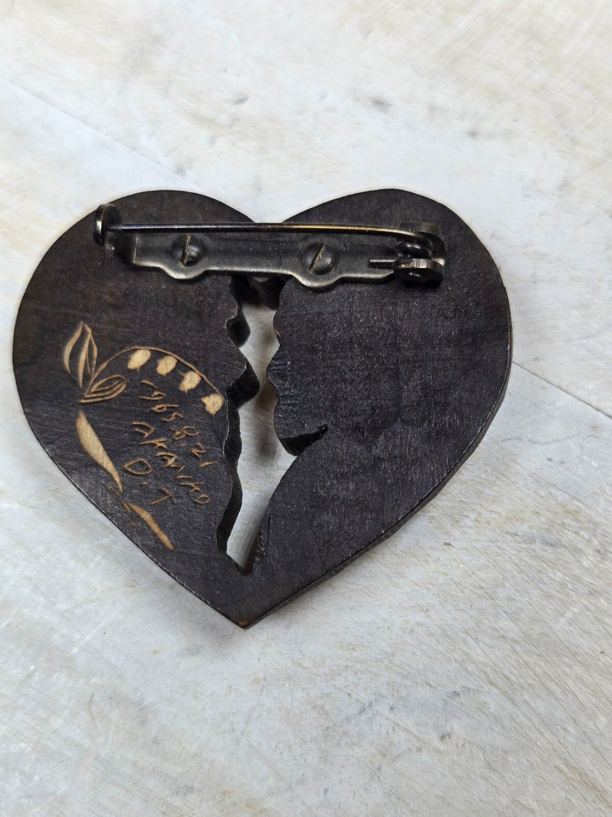 Vtg Hokkaido Wood Carved Heart brooch Artist signed Rare Jewelry dated 1965
