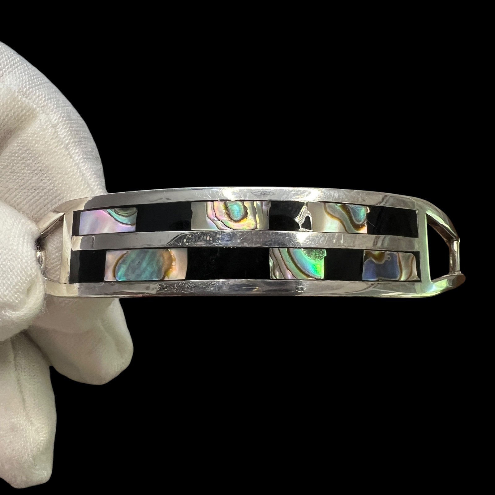 Vintage Alpaca Mexico Abalone Onyx Inlay Bangle Bracelet Silver Tone 7.25 in