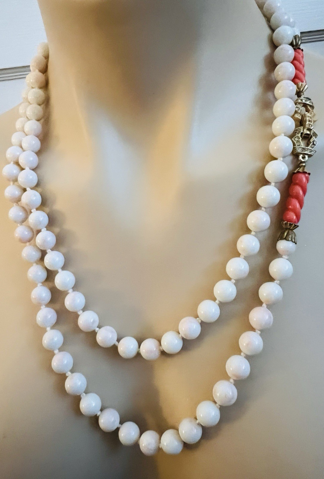 Vintage William De Lillo Faux Angel Skin Coral Knotted Bead 49 In Long Necklace