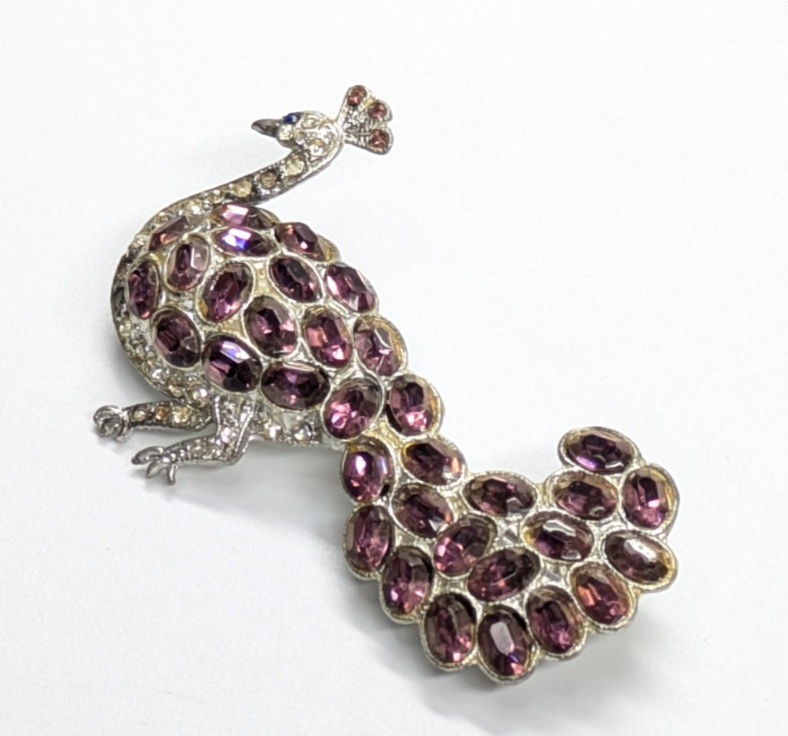 VTG Pot Metal Silver Tone Purple Glass Paste Stone Statement Peacock Brooch Pin