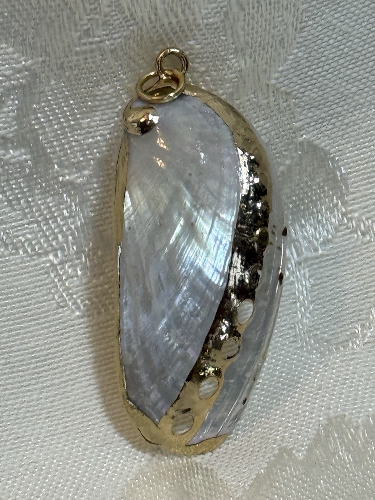 Vintage Gold Trimmed Natural Real ‘Pearl White’ Seashell Sea Shell Pendant