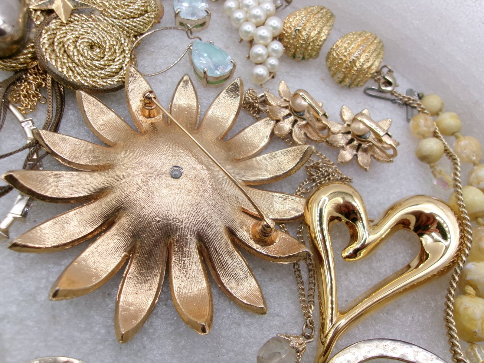 Vintage & Mod Estate Costume Jewelry Lot~AVON~KENDRA~MONET~COROCRAFT~PD~MAJORICA