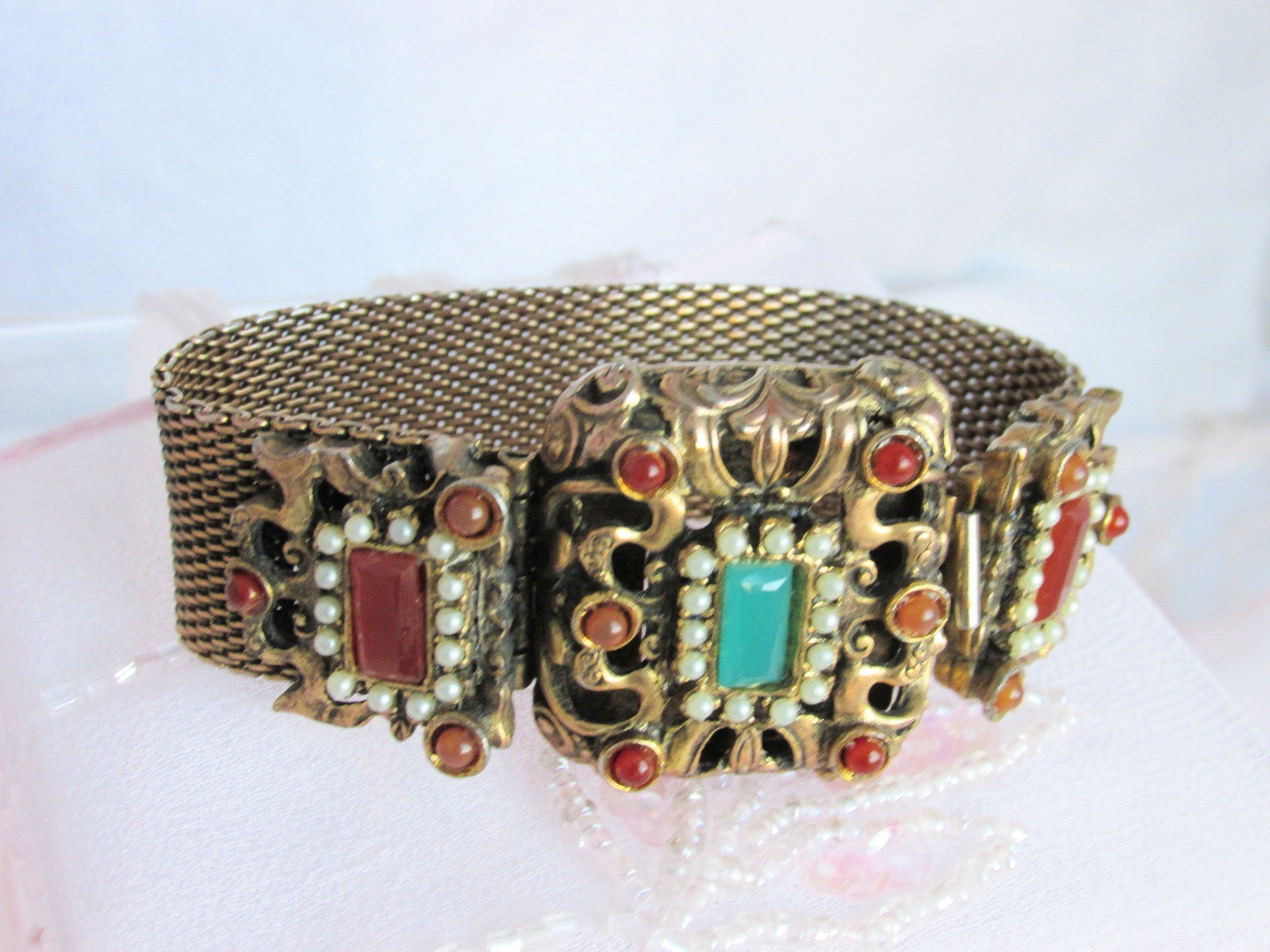 Antiqu Victorian Brass Mesh Faux Emerald Faux Carnelian Bracelet Intricate Clasp