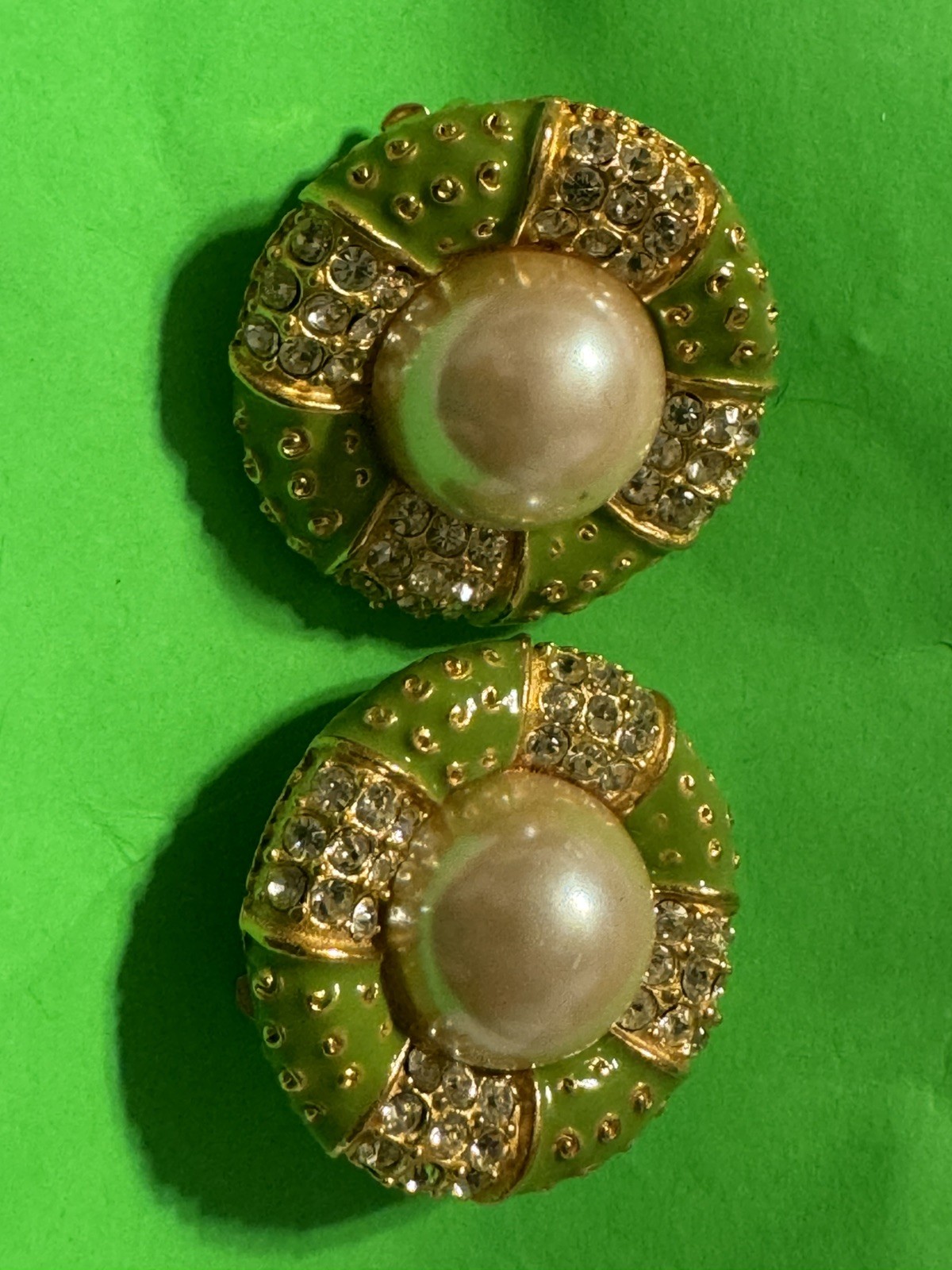 GAY BOYER Pauve Crystal Faux Pearl Green Clip on Earrings Vintage