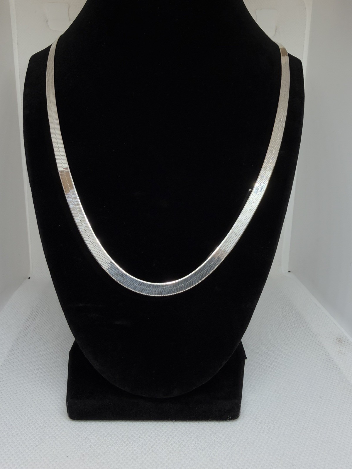 Vintage Italian Milor Herringbone 30″ 925 Silver Chain Necklace, 5.3mm, 21.13g