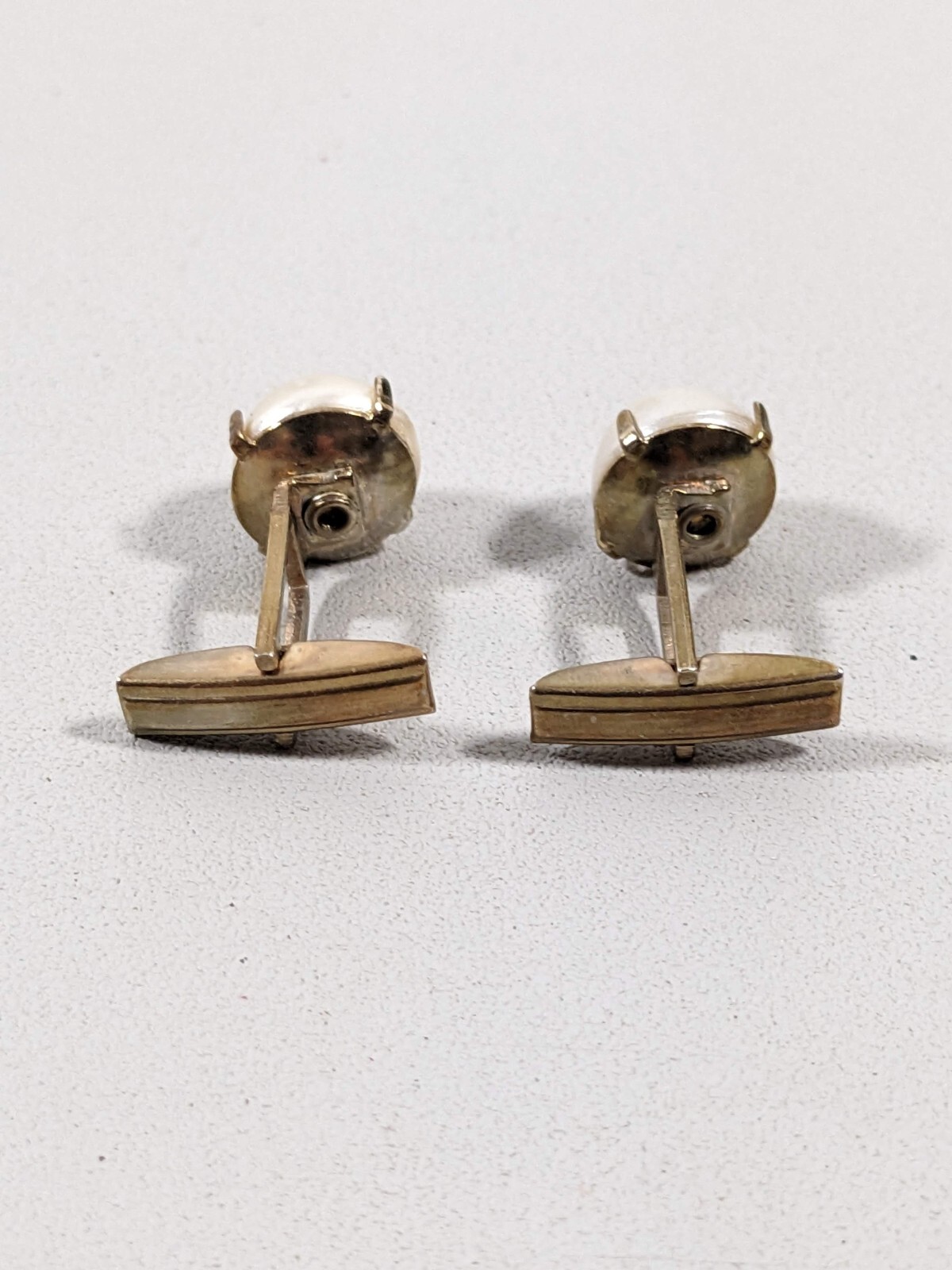 Vintage Gold Tone Ivory Color Faux Pearl Acrylic Round Cufflinks