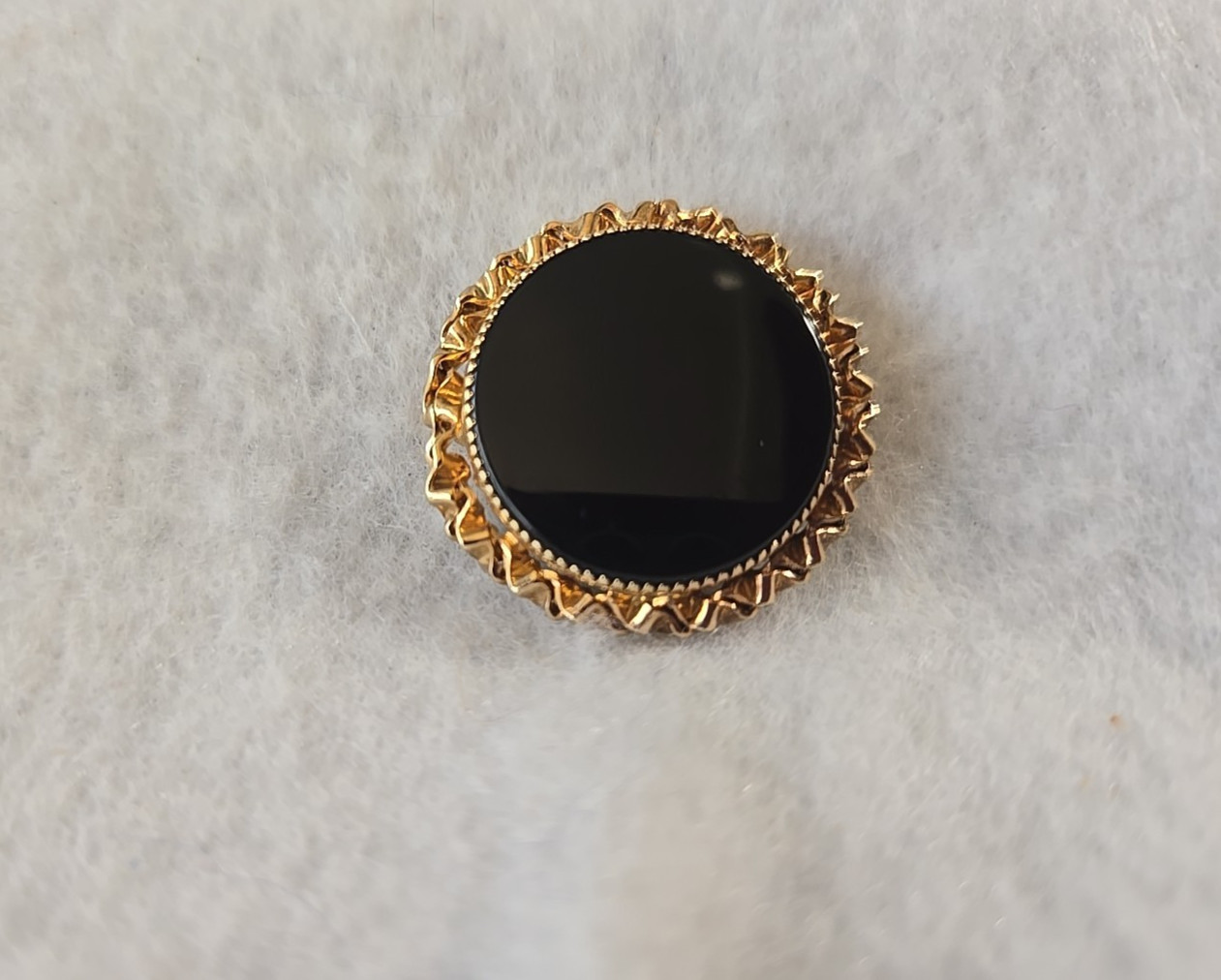 Vintage CATAMORE 1/20 12K GF Round Pin Brooch