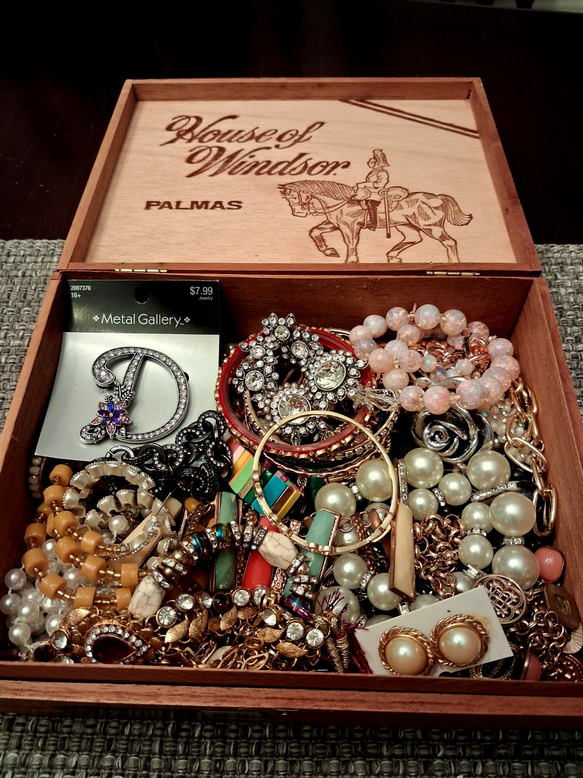 Vintage Modern Costume Jewelry Lot 50 + Pieces All Wearable Necklaces Bracelets