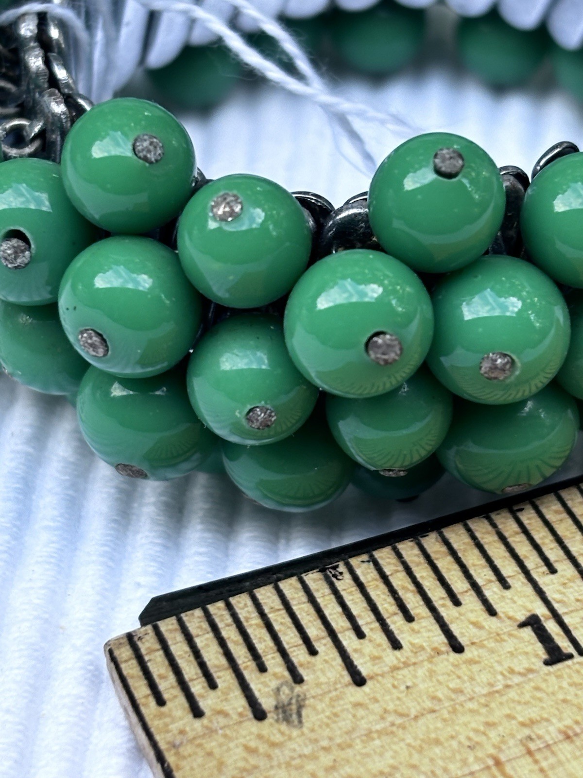 Vintage Apple Green Beaded Cha Cha Expansion Bracelet