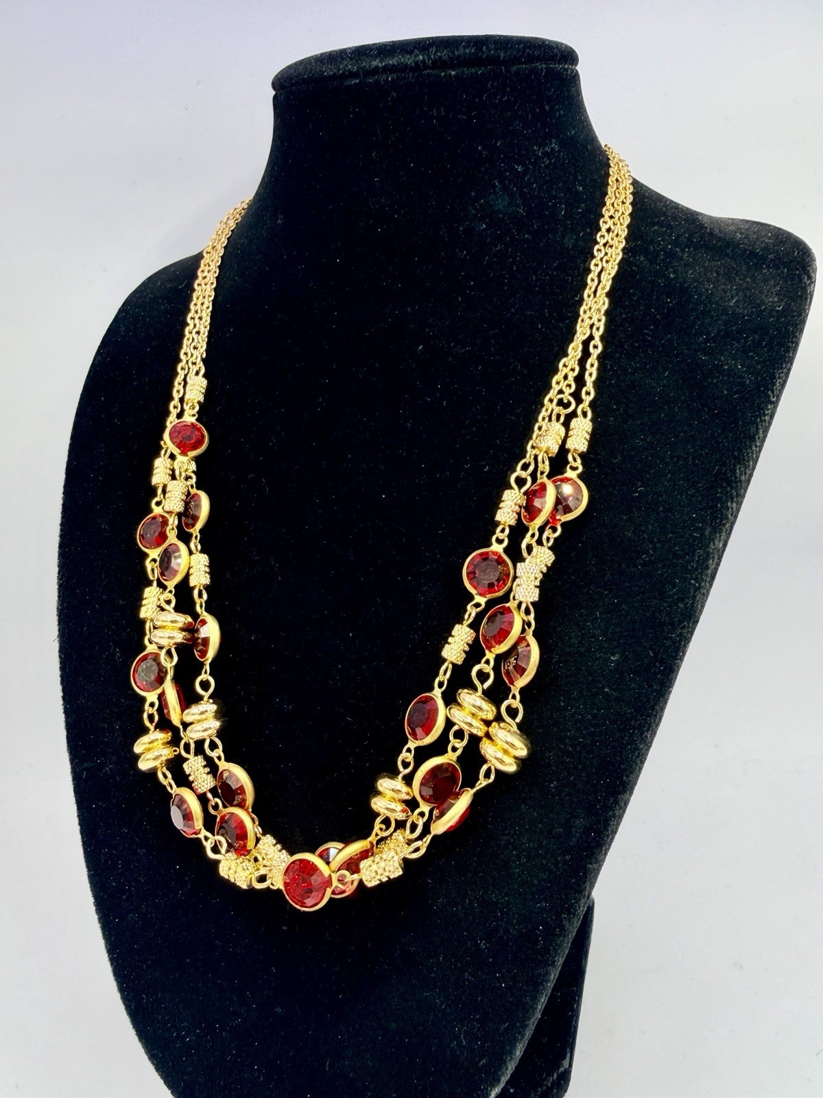 1 Pc Vintage Gold NOS Made With Red Swarovski Crystal Chain Necklaces 18” KR