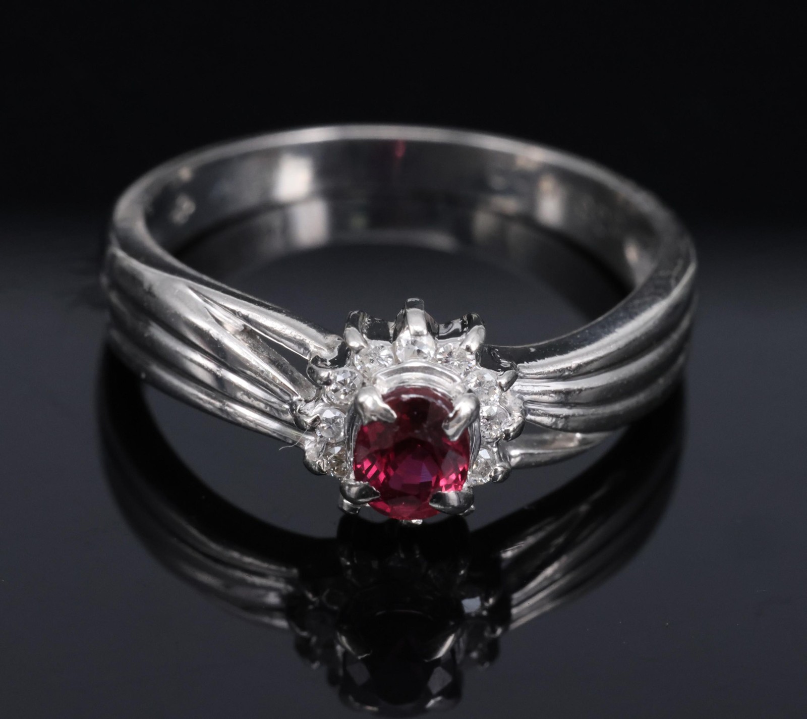 Vintage 0.35ct Intense Red Ruby & 0.09ct Diamond Platinum Ring Size 5.75