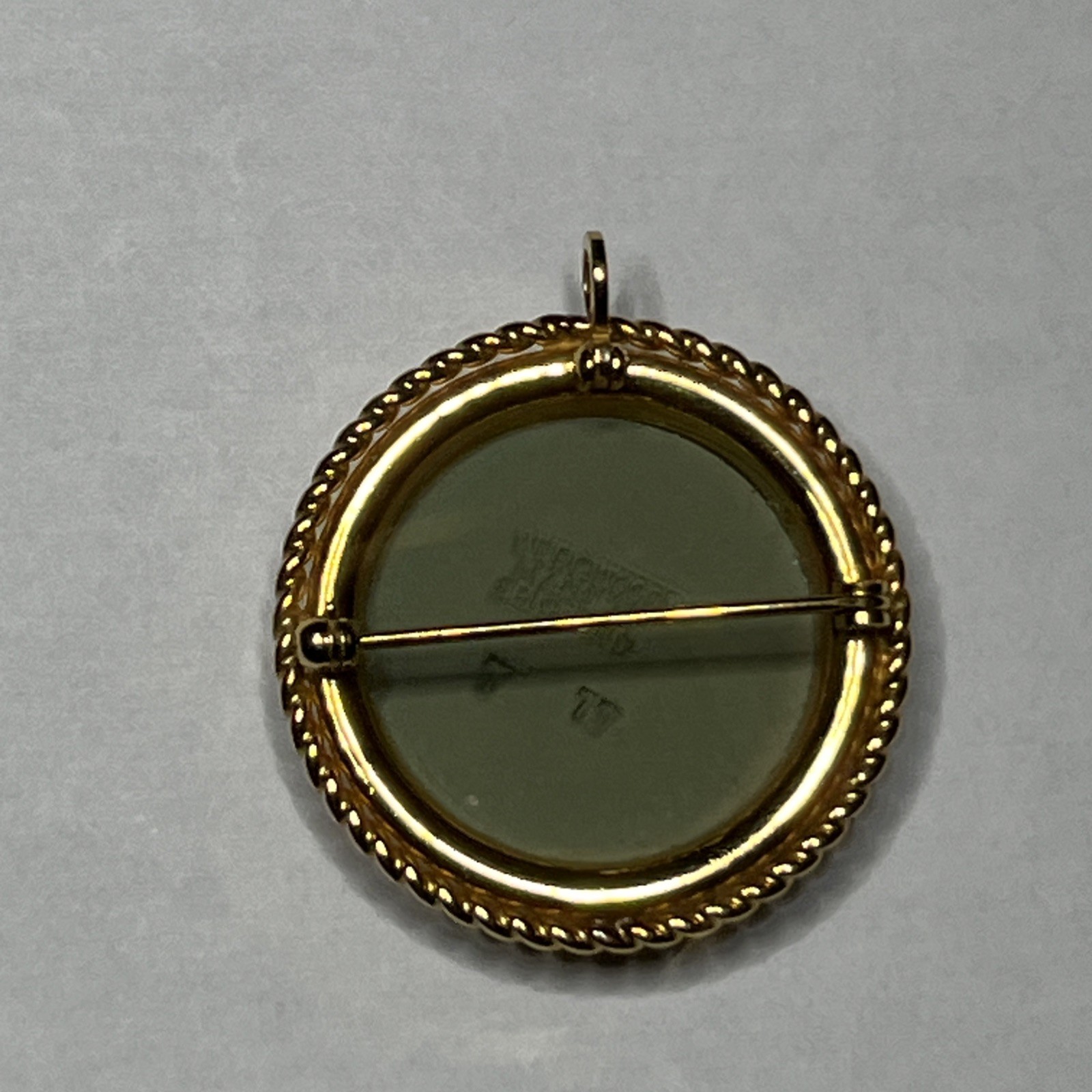 Vintage Wedgwood Cameo Pendant Brooch Jasperware England Van Dell 12kt GF