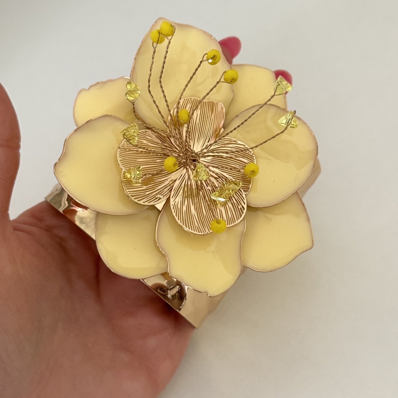 Ladies Huge Flower Statement Cuff Bracelet Yellow Enamel Glass Beaded Gold Tone