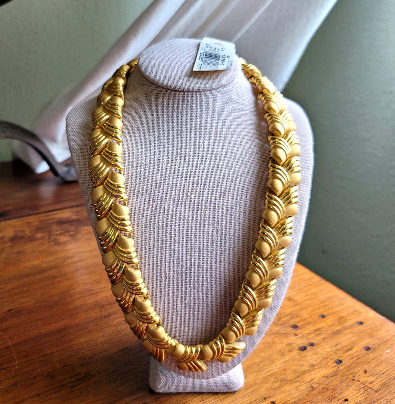 1980s NOS Napier Chunky Gold Tone Sculptural Statement Necklace