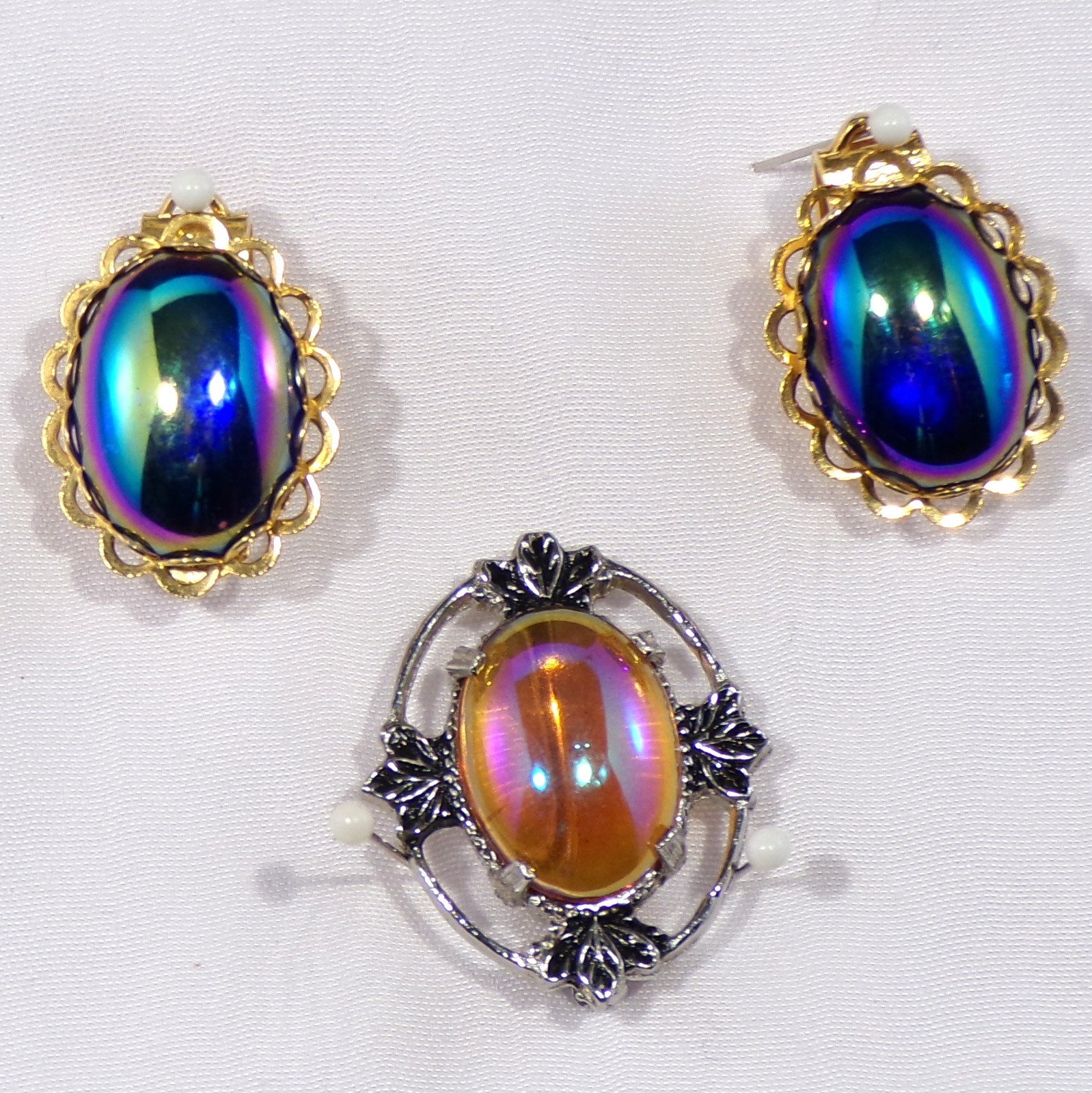 Vintage Iridescent EARRINGS and BROOCH PIN Oil Slick Glass Cabochon 1950-60s