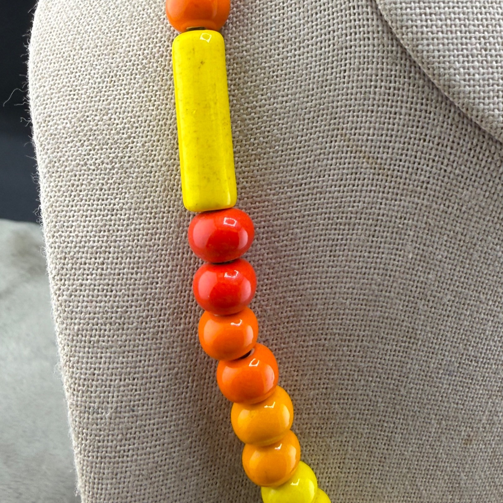 Vintage Flying Colors Necklace Ceramic Beaded Lightbulb 16”