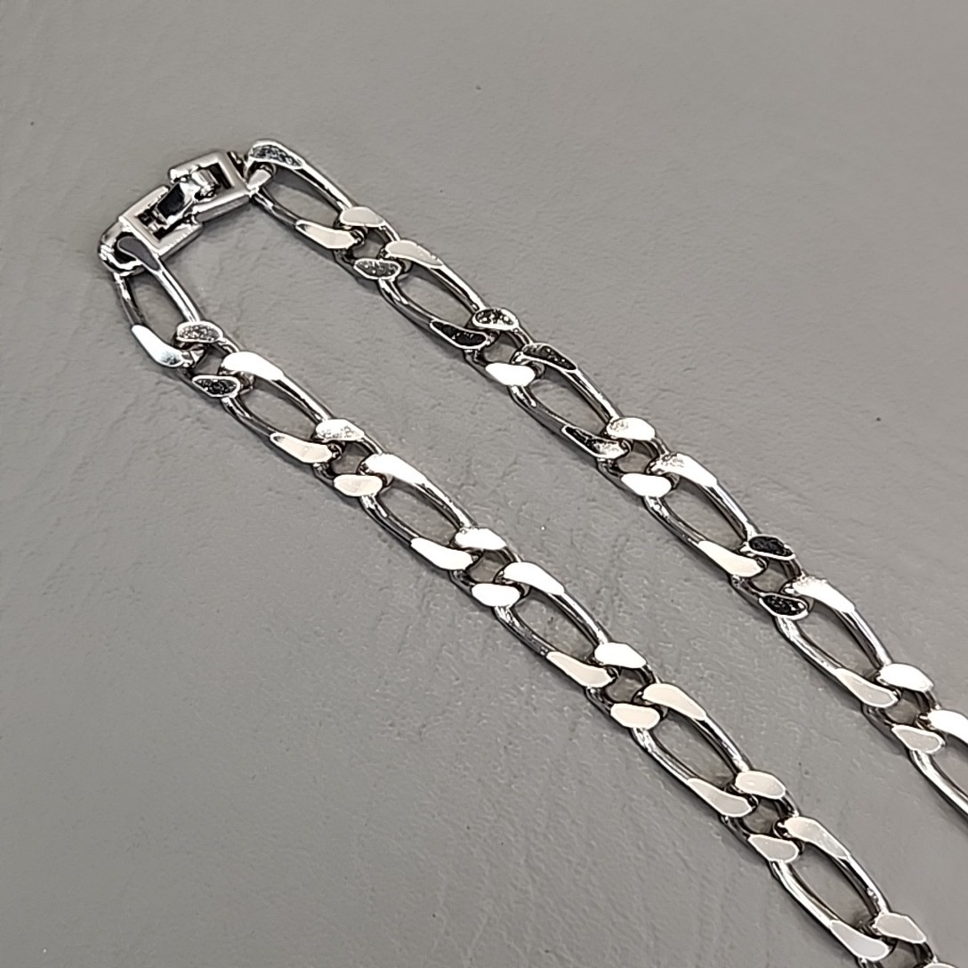 Vintage Monet Chain Necklace Figaro Link Silver Tone 29″