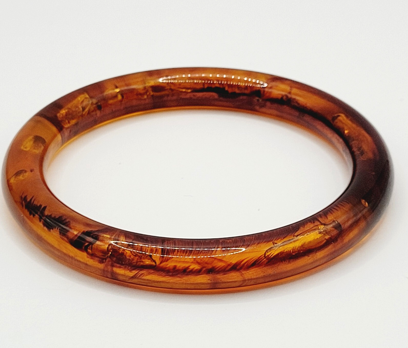 Classic Retro Faux T Shell Acrylic Bangle Bracelet Vintage 1980s with Bubbles