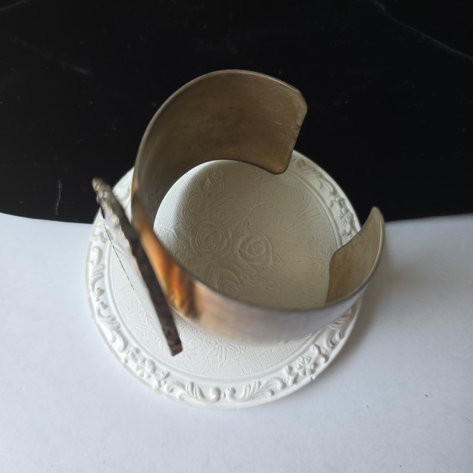 Vintage Agate Stone Accent Metal Cuff Bracelet 7″ Wrist