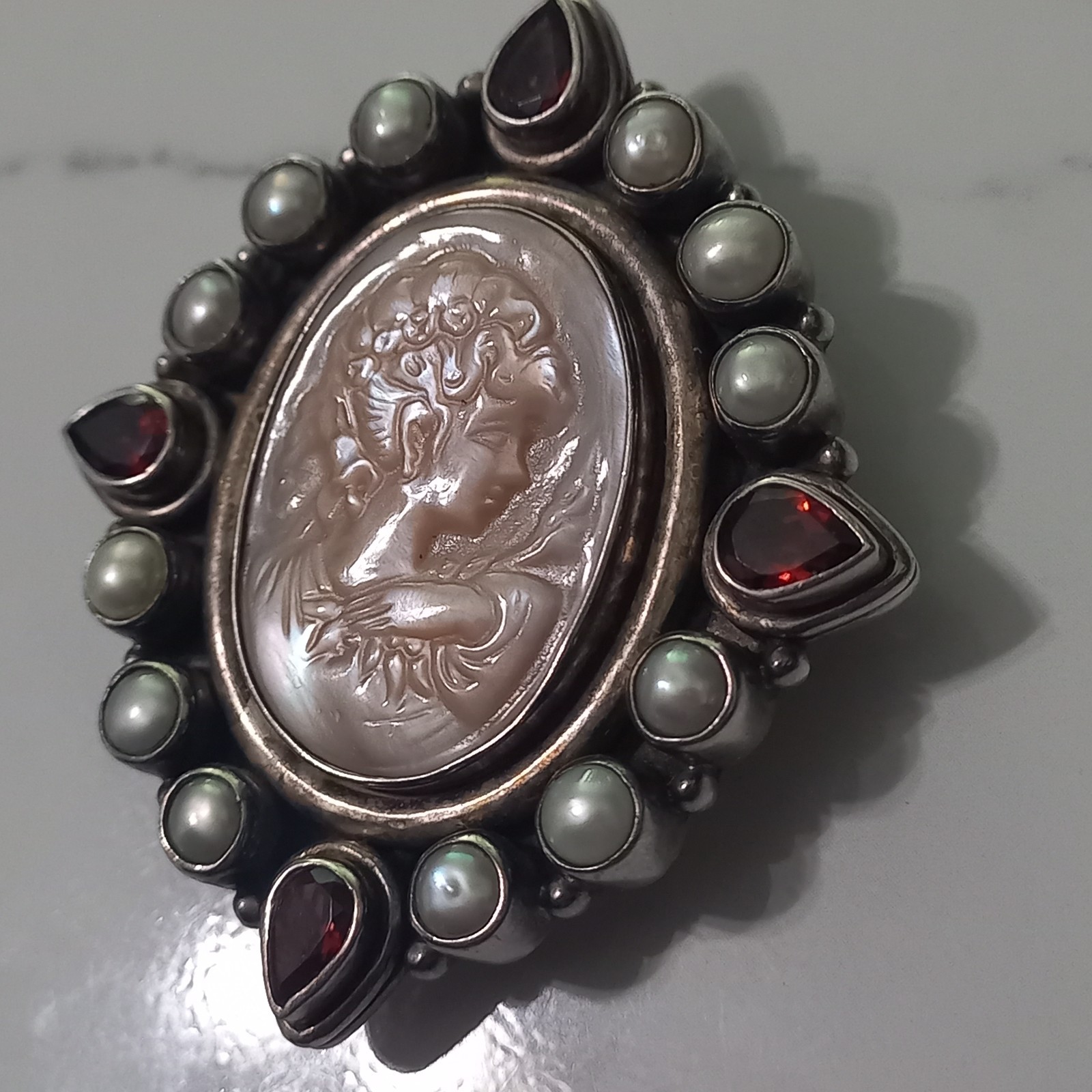 Vintage Sterling Silver Shell Cameo Brooch Pendant Natural Garnet Cultured Pearl