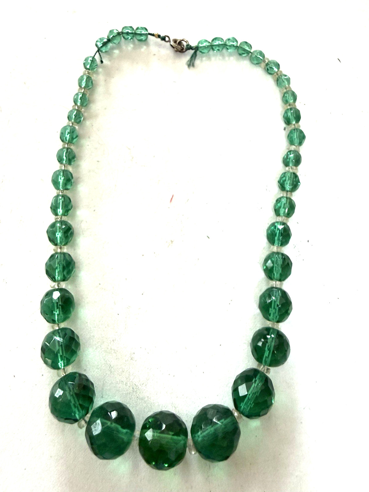 Vintage Art Deco Green Faceted Glass Necklace