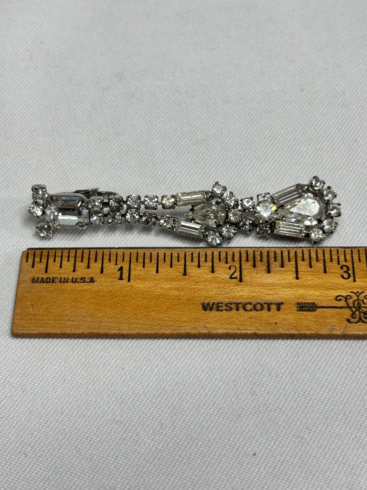 Vintage multi clear Rhinestones 3″ Dangling Clip Earrings – No missing Stones
