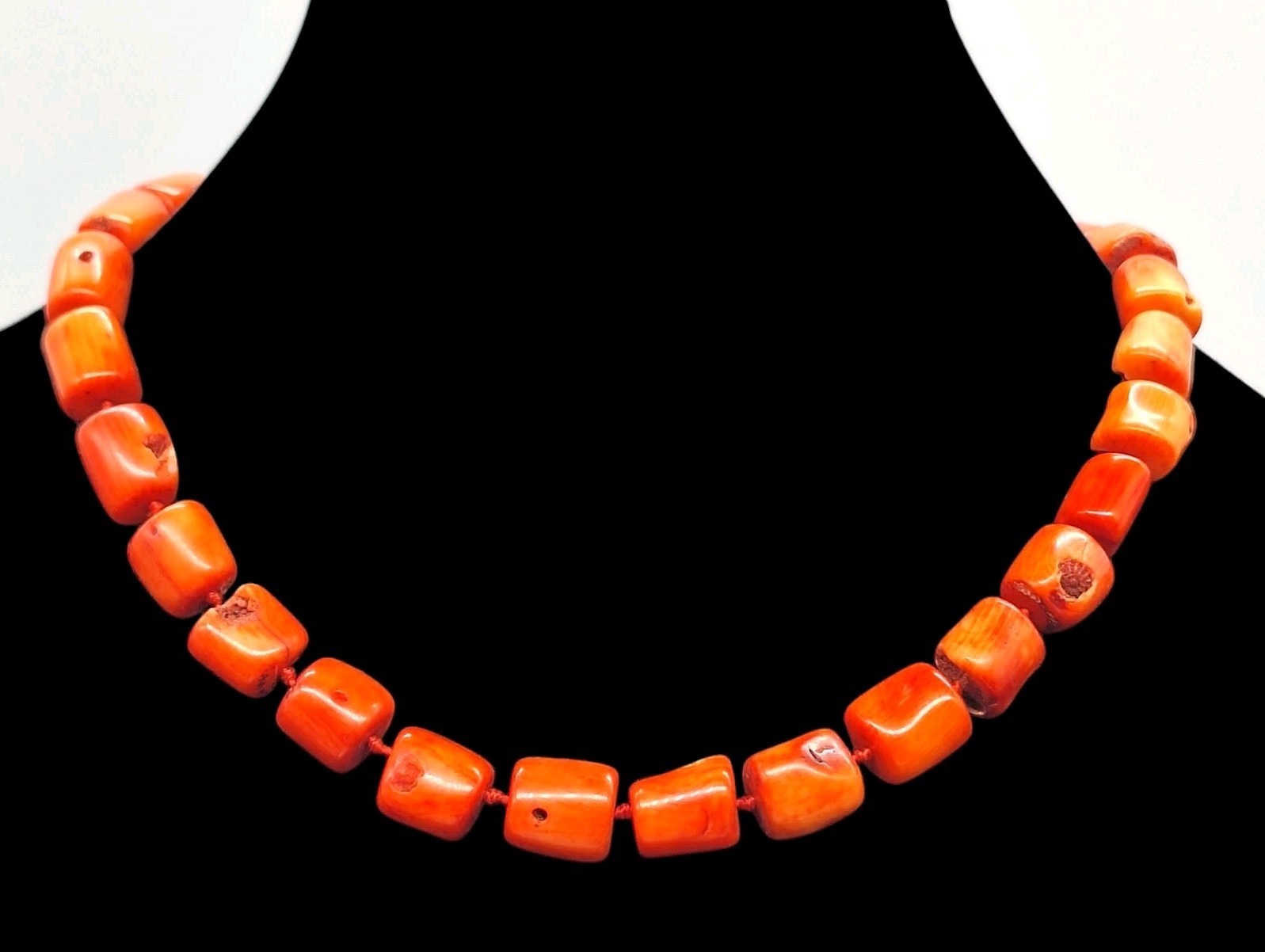 Vintage 91g Thick Natural Genuine Salmon Red Coral Beads Necklace